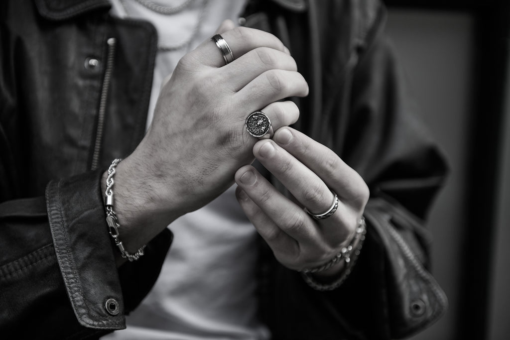 THE GUARDIAN Ring